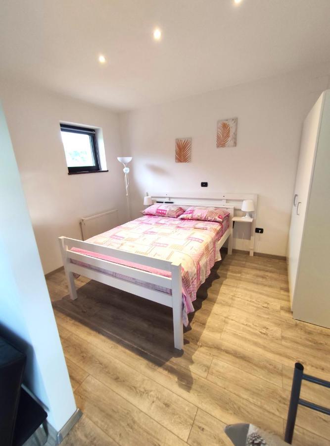 Apartmani Melia Marčelji Dış mekan fotoğraf