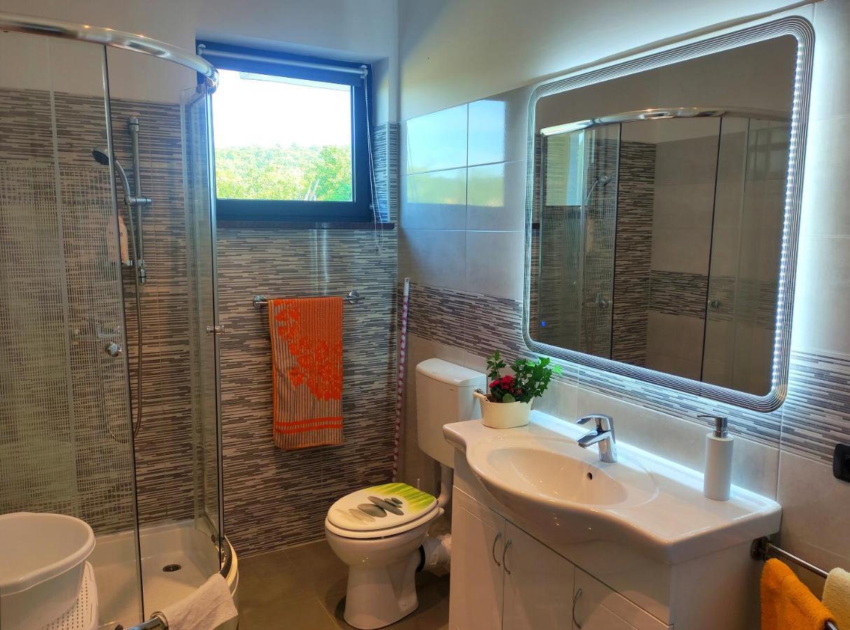 Apartmani Melia Marčelji Dış mekan fotoğraf