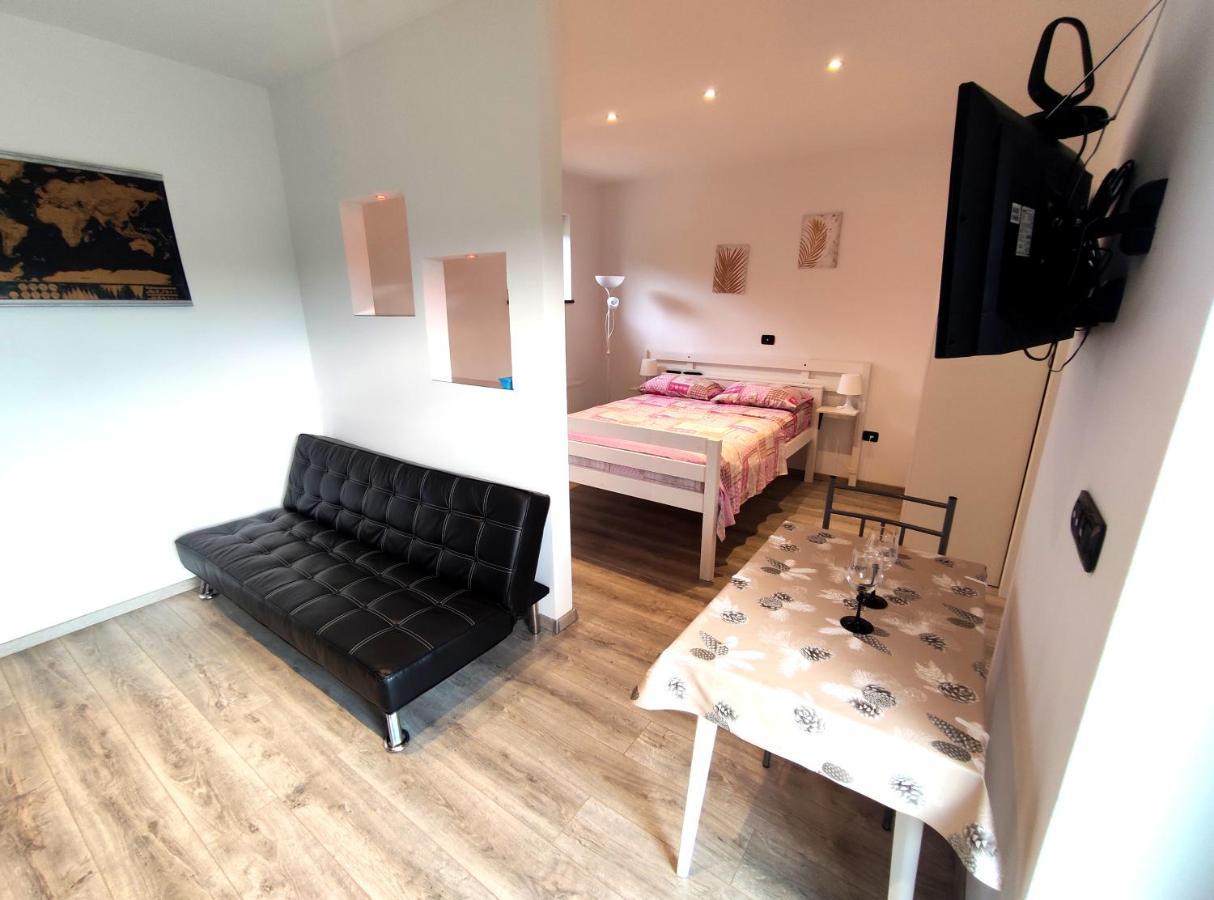 Apartmani Melia Marčelji Dış mekan fotoğraf