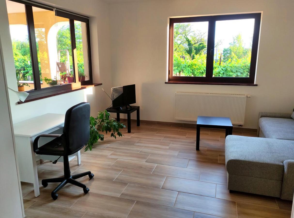 Apartmani Melia Marčelji Dış mekan fotoğraf