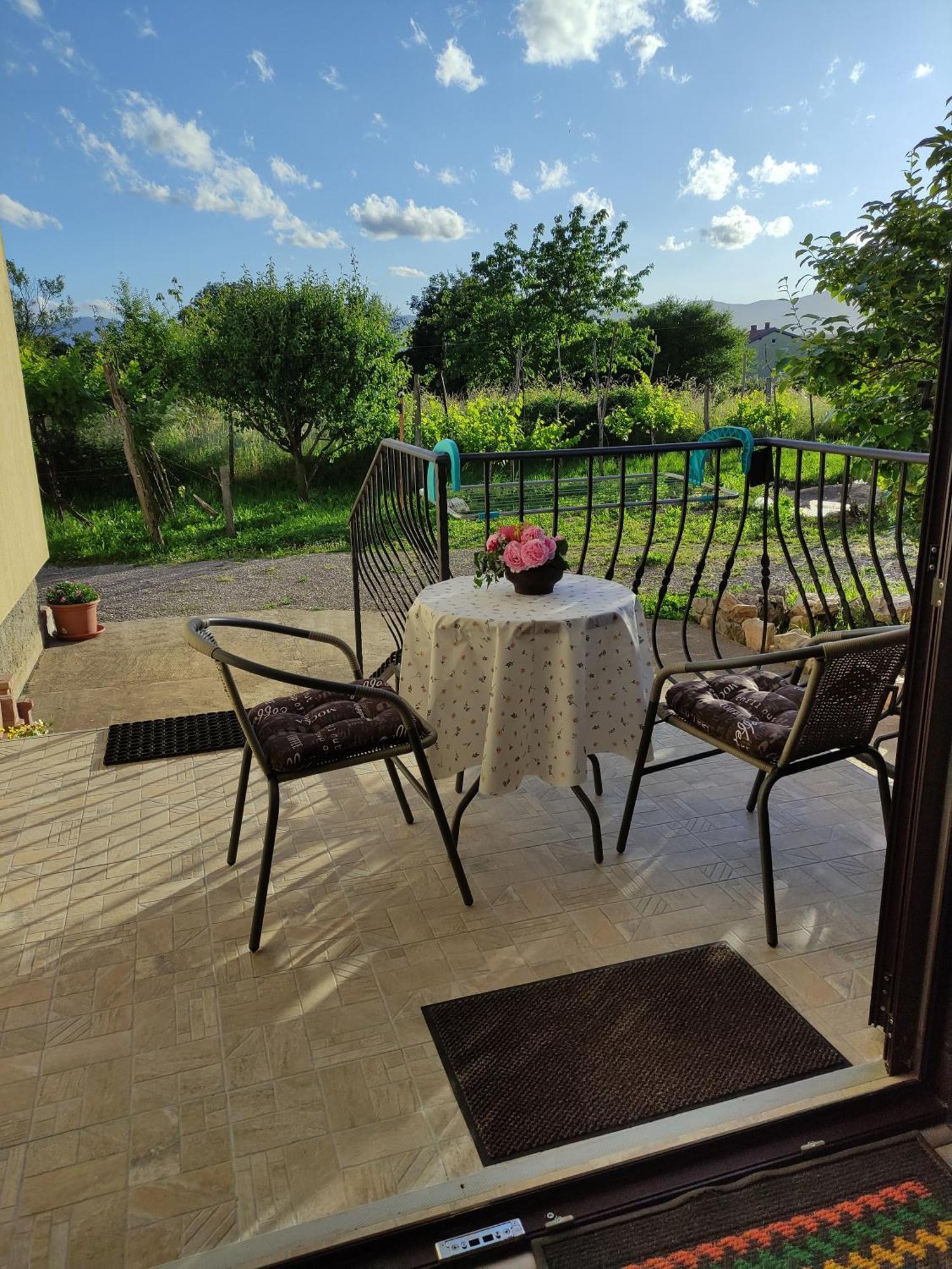 Apartmani Melia Marčelji Dış mekan fotoğraf